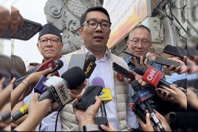 calon-gubernur-dki-jakarta-ridwan-kamil-di-glodok-jakarta-ba-gpfl